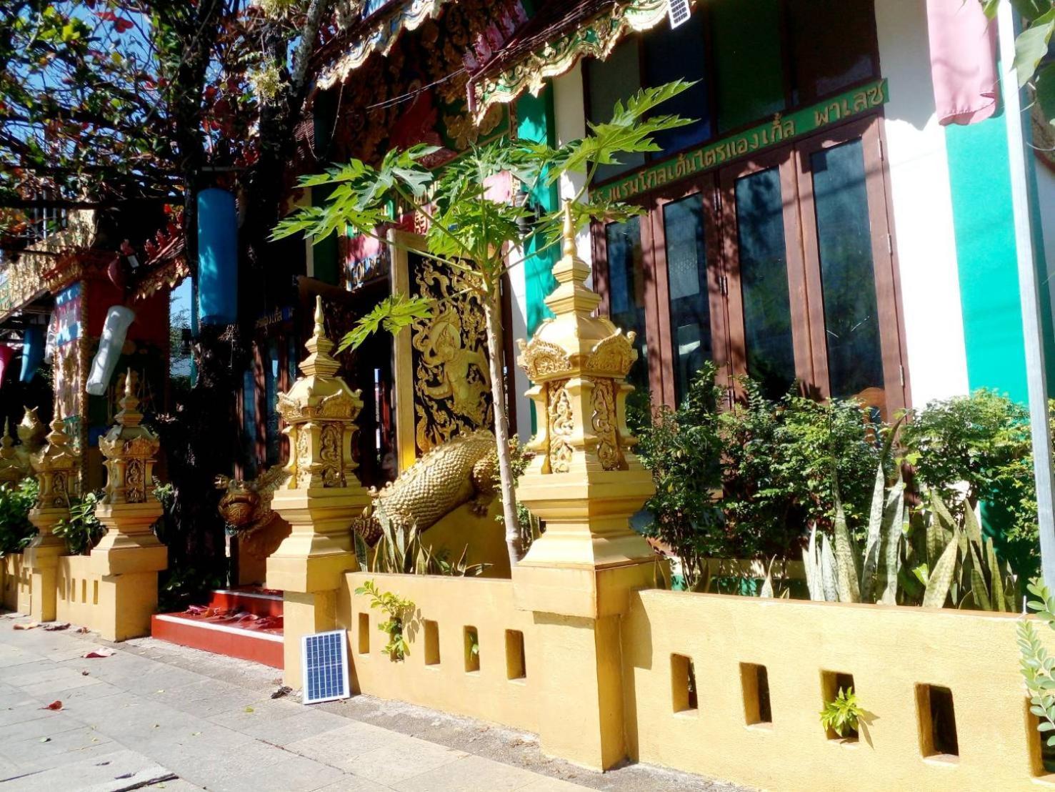 Golden Triangle Palace Hotel Csiangraj Kültér fotó
